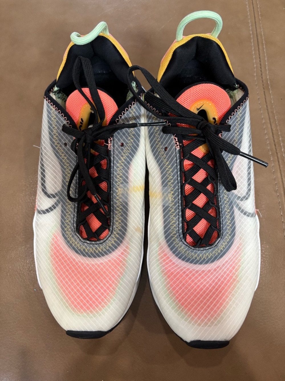 Nike Air Max 2090 bold statement Sneakers - Coral Pink & Vapor Green - Picture 2 of 7